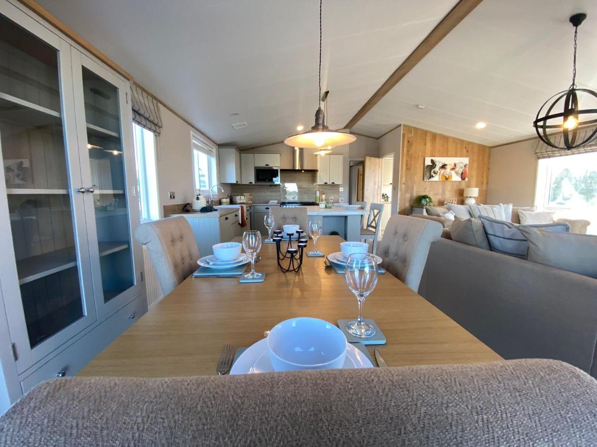 Daphne'S Lodge Mawgan Porth Esterno foto